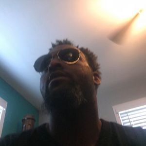 Meet your Posher, Larry